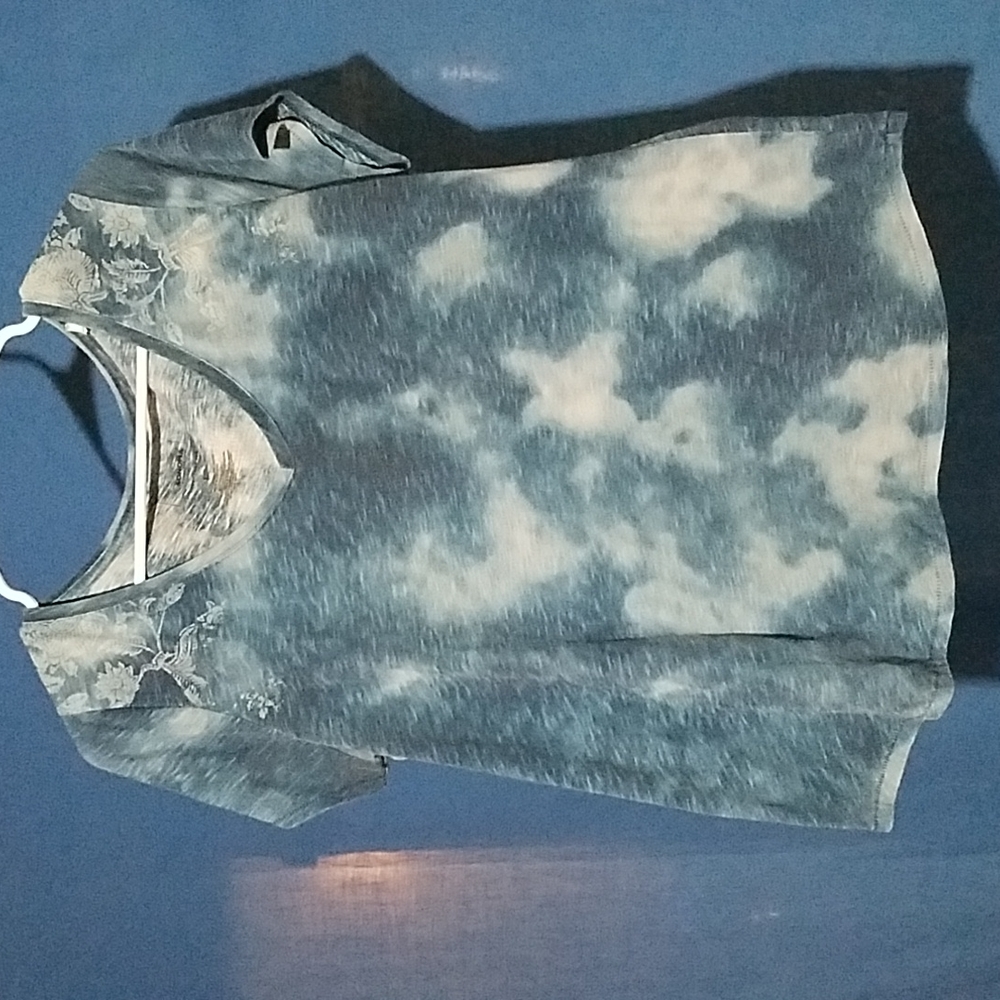 Sonoma vneck top